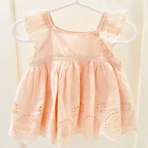 GAP 6-12 mo pale pink peplum top. Excellent Cond!